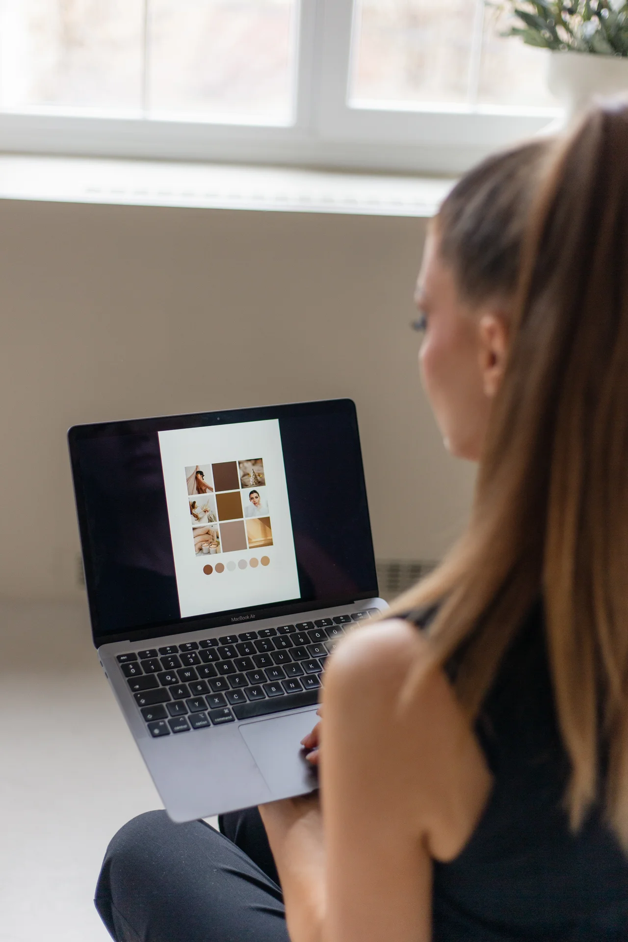 Branding és marketing stratégia tervezése a Muse Marketingnél.